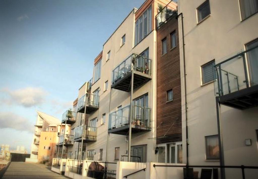 Liberty Marina 2Br Apartment Портисхед Экстерьер фото